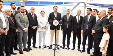 Bakan Kurum: Yıl sonuna kadar en az 200 bin konutu 11 ilde teslim edeceğiz