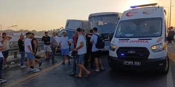 Manavgat’ta korkunç kaza! Tur rehberi hayatını kaybetti, 3 kişi yaralandı