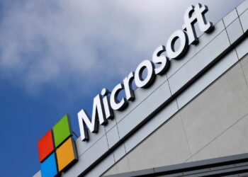 Dünya kilitlendi: Microsoft’tan açıklama geldi