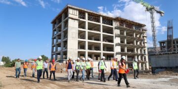 Muş’ta, 500 yataklı Devlet hastanesi inşaatı hızla yükseliyor!