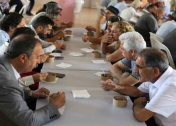 Muş Varto’da bin kişiye aşure ikramı yapıldı!