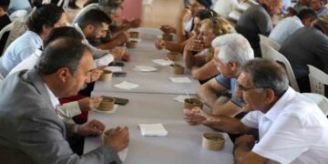 Muş Varto’da bin kişiye aşure ikramı yapıldı!