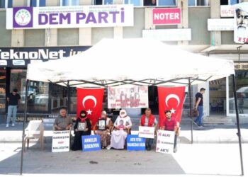 Muşlu ailelerin evlat nöbeti kararlılıkla sürüyor!