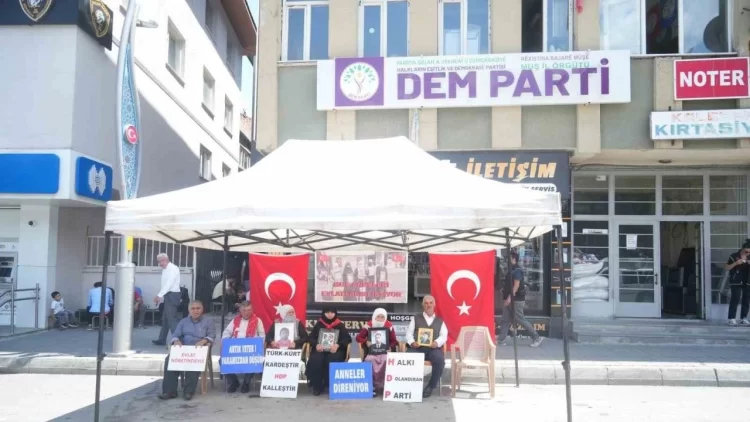 muslu ailelerin evlat nobeti suruyor habermeydan
