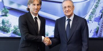 Real Madrid, Luka Modric ile 1 yıl uzattı!