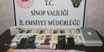 Sinop’ta, işyerinden hırsızlık olayıyla ilgili 2 kişi yakalandı!