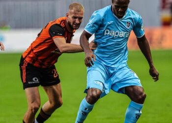 Trabzonspor, Slovakya’da avantajı kaptı!