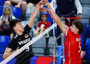 Türkiye 18 Yaş Altı Erkek Milli Voleybol Takımı, Fransa’ya 3-0 kaybetti!