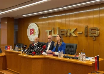 Üç sendika, asgari ücret zammı için ortak açıklama yaptı