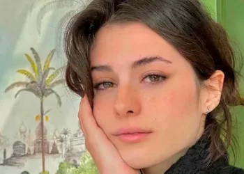 Oyuncu Asude Kalebek kimdir, nereli ve kaç yaşında?