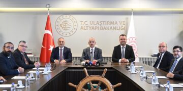 Bakan Uraloğlu Duyurdu! Çevre Dostu Gemilere Teşvik Desteği