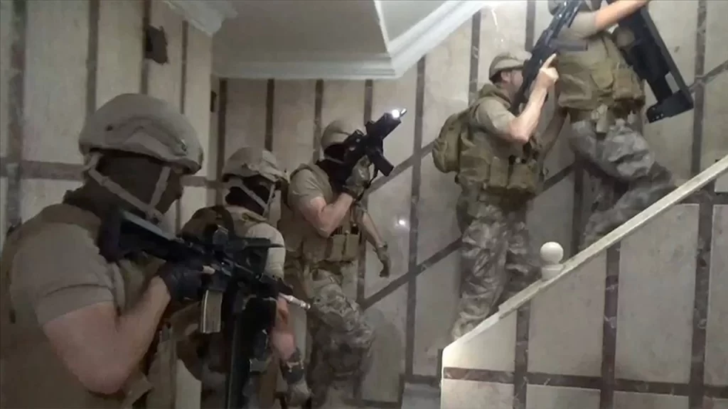 DEAŞ Terör Örgütüne Yönelik 'GÜRZ-10' Operasyonlarında 119 Şüpheli Yakalandı GURZ 10 Operasyonlarinda 119 Supheli Yakalandi habermeydan