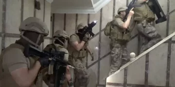 DEAŞ Terör Örgütüne Yönelik ‘GÜRZ-10’ Operasyonlarında 119 Şüpheli Yakalandı