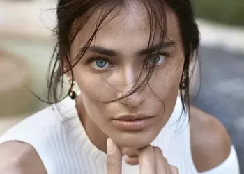 ‘Şahmaran’ dizisine katılan oyuncu Saadet Işıl Aksoy kimdir?