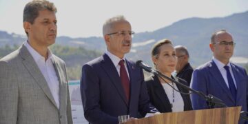 Bakan Uraloğlu: Seyahat süresi 10 dakikaya inecek