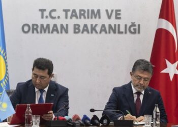 Türkiye ve Kazakistan arasında tarım alanında iş birliği anlaşması imzalandı