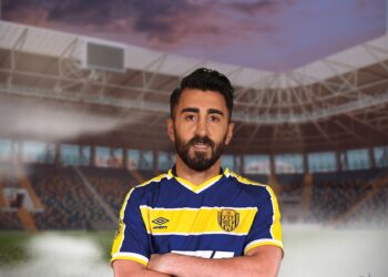 Ankaragücü, Mahmut Tekdemir ile 1 yıllık anlaşma sağladı! Ankaragücü, Mahmut Tekdemir ile 1 yıllık anlaşma sağladı!