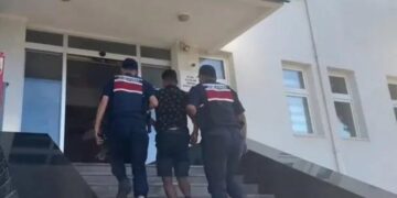“ÇEMBER-20” Operasyonlarında arama kaydı bulunan 4.517 firari yakalandı