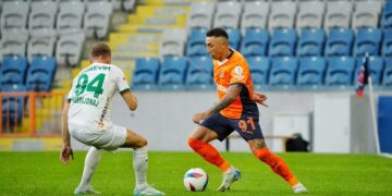 Başakşehir, Alanyaspor’u 4 golle geçti!