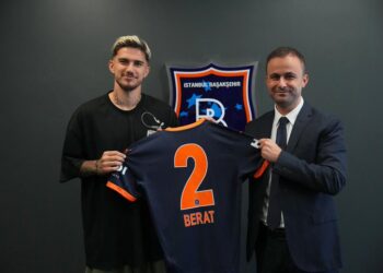 Başakşehir, Berat Özdemir’i kadrosuna kattı!