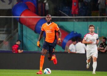 Başakşehir, Iberia’yı 2 golle geçip Play-Off Turu’na yükseldi!