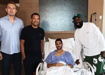 Beşiktaş, Necip Uysal'ın ameliyat olduğunu duyurdu! Beşiktaş, Necip Uysal’ın ameliyat olduğunu duyurdu!