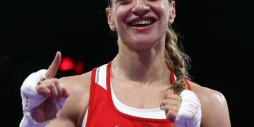 Buse Naz Çakıroğlu, Paris 2024’te finale yükseldi!