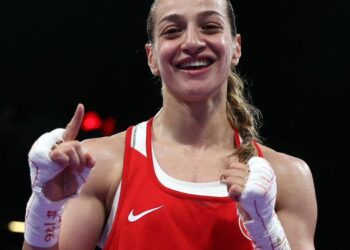 Buse Naz Çakıroğlu, Paris 2024’te gümüş madalya kazandı!