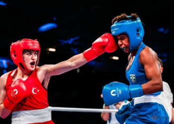 Esra Yıldız Kahraman yarı finalde!