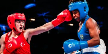 Esra Yıldız Kahraman yarı finalde!