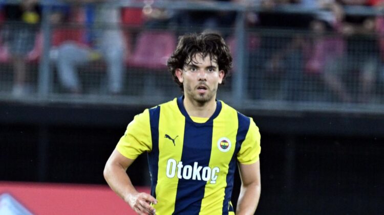 fenerbahce de ferdi kadioglu transfer gorusmesi icin ingiltere ye gitti habermeydan