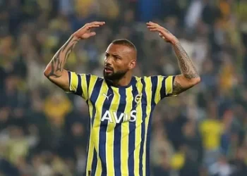 Fenerbahçe, Joao Pedro’nun sözleşmesini feshettiğini duyurdu!