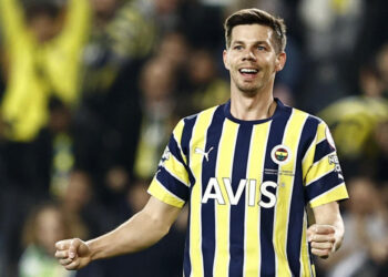 Fenerbahçe, Miha Zajc ayrılığını duyurdu!