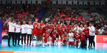 Filenin Efeleri, Macaristan’ı rahat geçti!