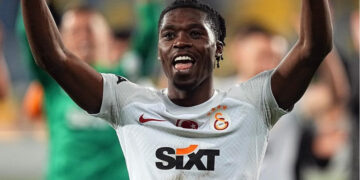 Galatasaray, Derrick Köhn ile yollarını ayırdı!