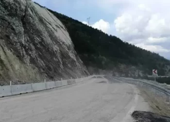 Göynük-Nallıhan kara yolu trafiğe açıldı