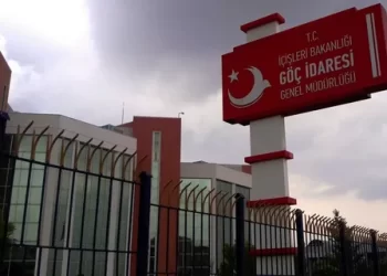 Bakan Yerlikaya’nın adresinde “iki yabancı adına kayıtlı ikamet izni çıktığı” iddialarına ilişkin açıklama