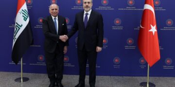 Bakan Fidan, Iraklı mevkidaşı Hüseyin ile bir araya geldi