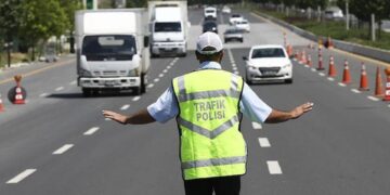 İstanbullulara uyarı: 30 Ağustos’ta bu yollar trafiğe kapatılacak