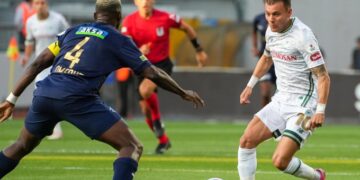 Konyaspor, Kasımpaşa’yı deplasmanda 3 golle geçti!