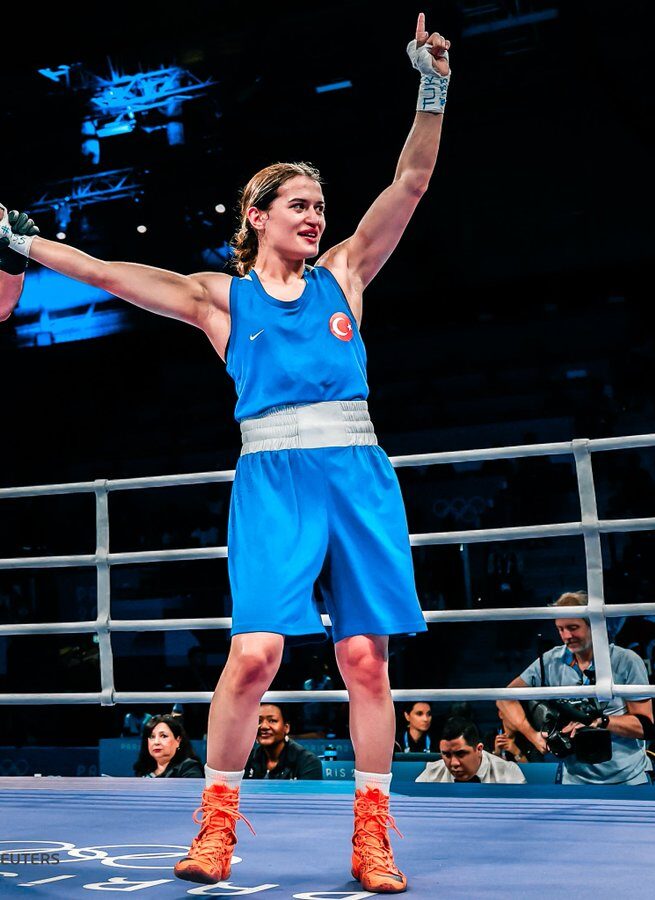 Milli boksör Esra Yıldız Kahraman, Paris 2024'te çeyrek finale yükseldi! milli boksor esra yildiz kahraman paris 2024 te ceyrek finale yukseldi habermeydan e1722610682569