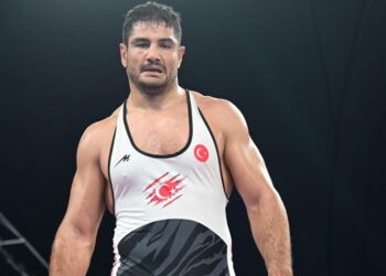 Milli güreşçi Taha Akgül, İranlı Amir Hossein Zare’ye kaybetti!