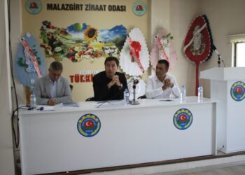 Muş Malazgirt’te, şeker pancarı üreticilerinin sorunları görüşüldü!