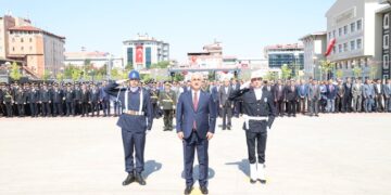 Muş’ta, 30 Ağustos Zafer Bayramının 102. yılı törenle kutlandı!