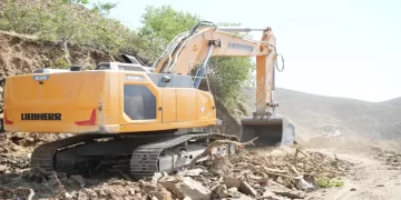 Muş’un köylerinde kışın çığ tehlikesini önlemeye yönelik çalışmalar sürüyor!