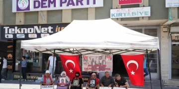 Muşlu ailelerin evlat nöbeti kararlılıkla sürüyor!