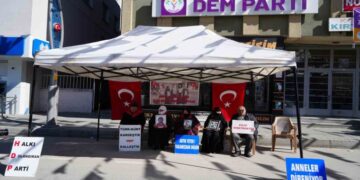 Muşlu ailelerin evlat nöbeti kararlılıkla sürüyor!