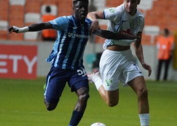 Rizespor, Adana Demirspor’u deplasmanda 2 golle geçti!