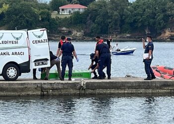 Sinop’ta, denizde bir erkek cesedi bulundu!