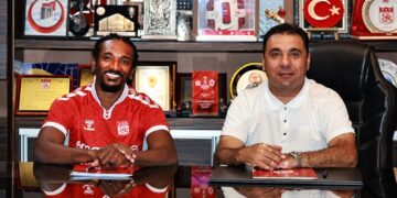 Sivasspor, Samuel Moutoussamy’i kadrosuna kattı!